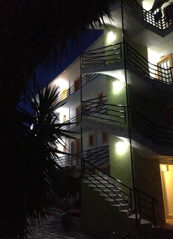 Remezzo Apartments Számi Szoba fotó
